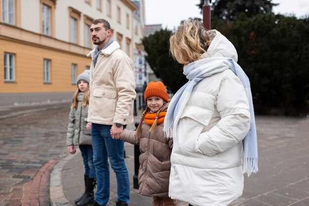 Маршрут первого дня: как обойти Дворцовую площадь и Петропавловскую крепость без очередей и с коляской